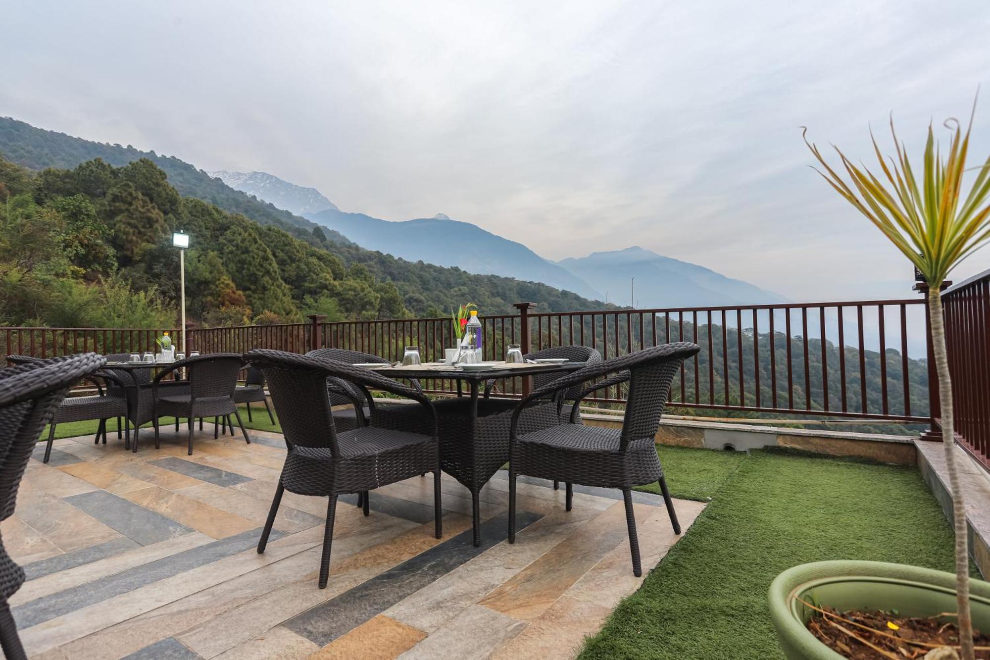 Regenta Resort Exotica Dharamshala On Hilltop מראה חיצוני תמונה